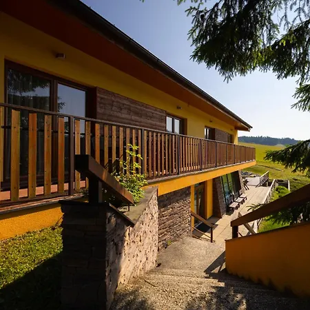 アパート Orava - ドルニー・クビーン